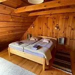 Orsegi Mi Kis Hazunk Vendeghaz Apartmán